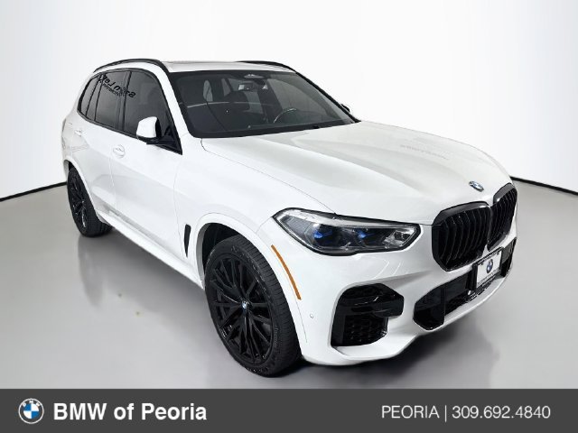 2022 BMW X5 M50i