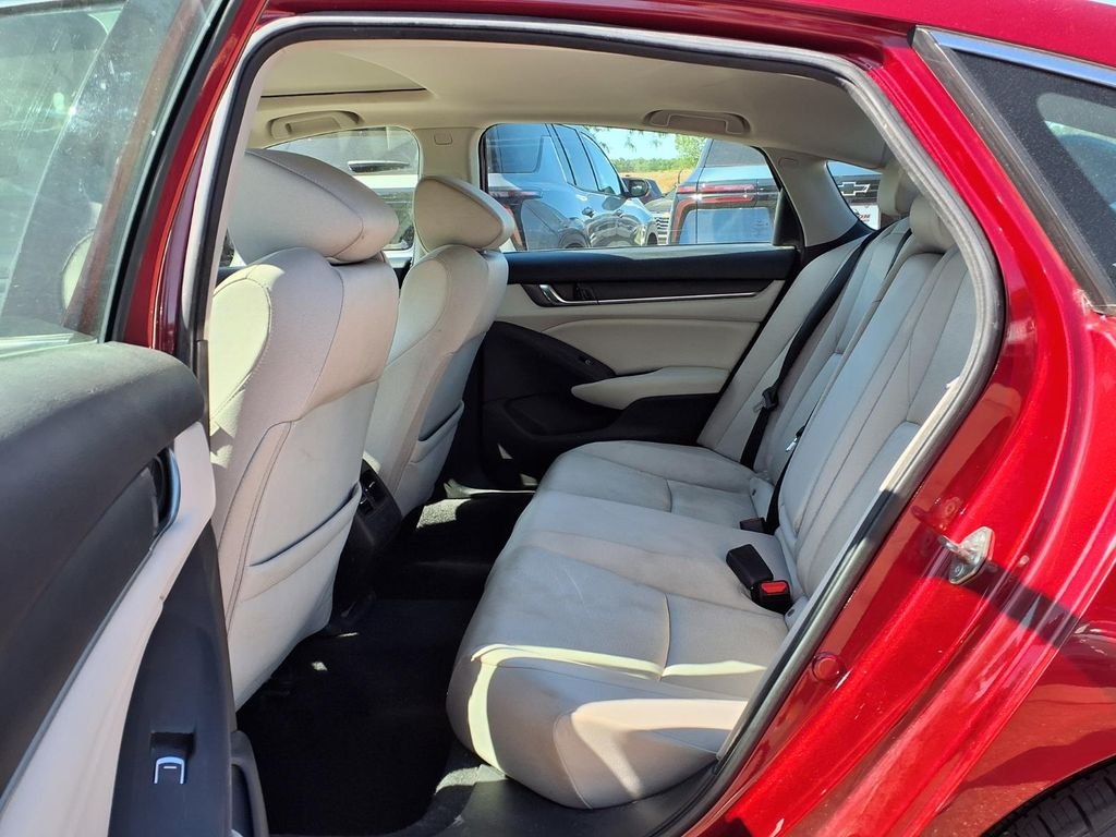 Used 2020 Red Honda EX image 9