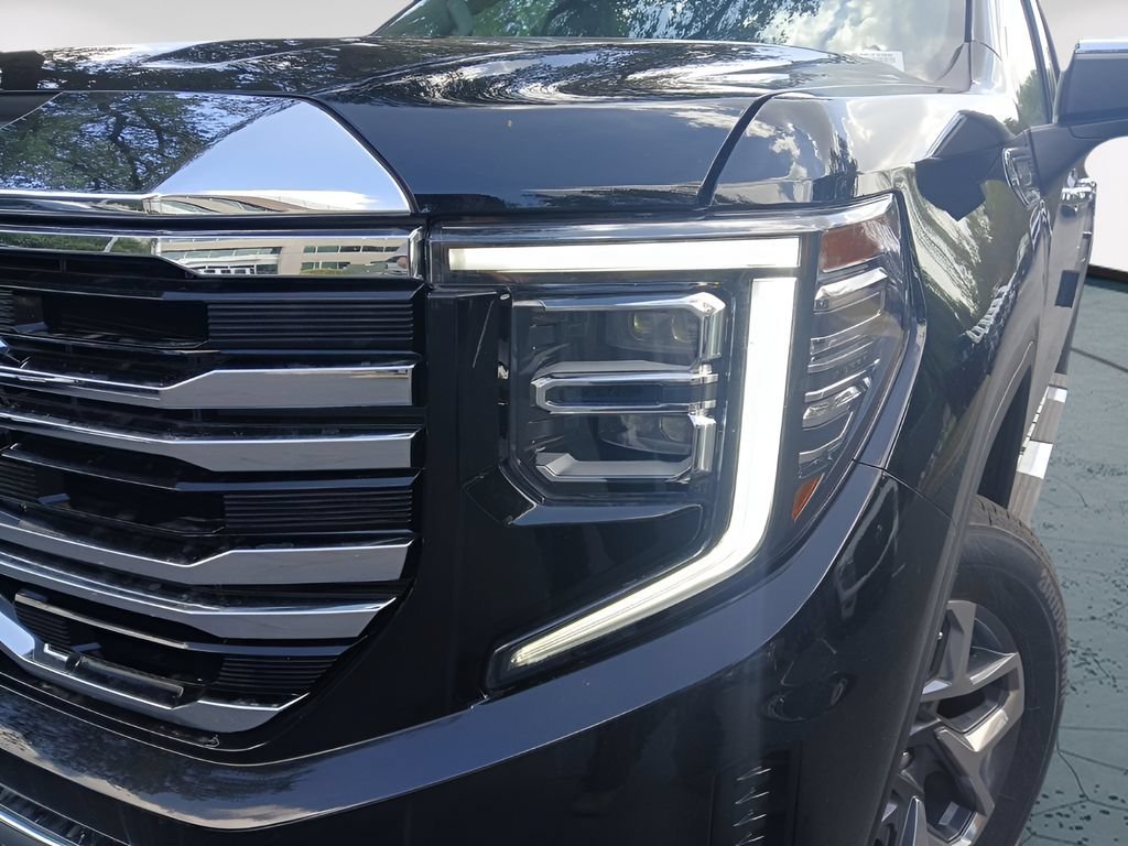 New 2026 Onyx Black GMC SLT image 3