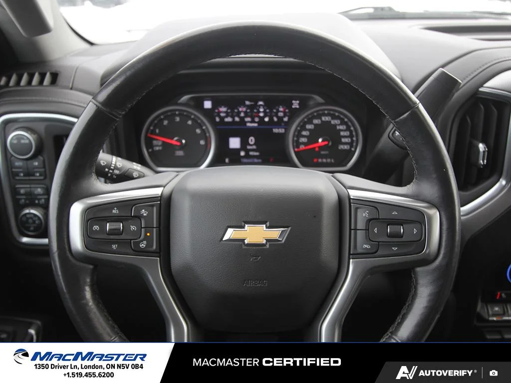 Used 2022  Chevrolet LTZ image 17