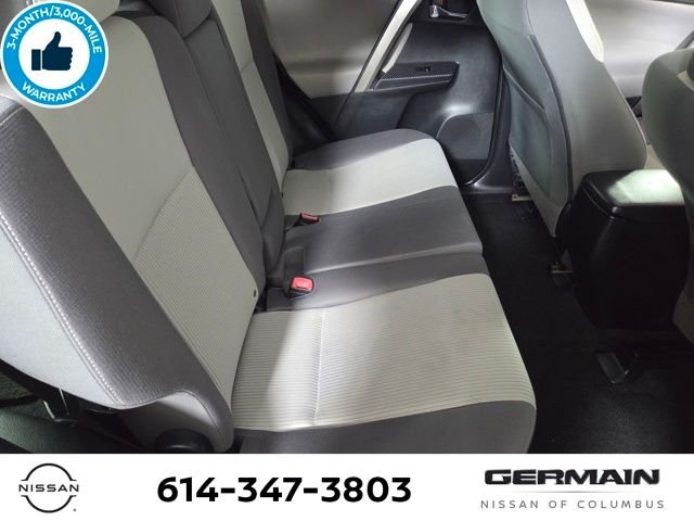 Used 2015 Gray Toyota XLE image 21
