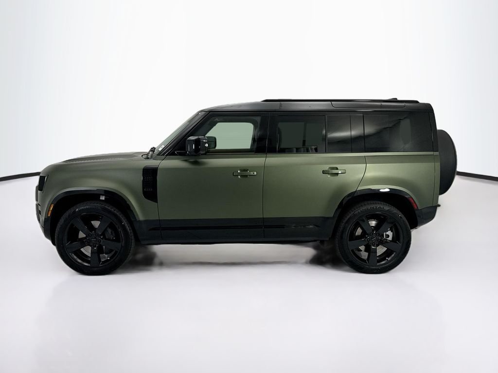 New 2026 Woolstone Green LAND ROVER X-Dynamic SE image 8