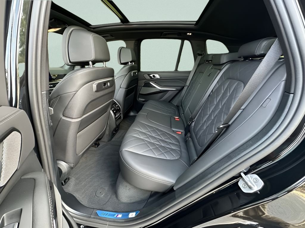 New 2026 Black Sapphire Metallic BMW xDrive40i image 22