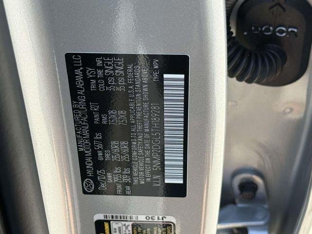 New 2026 Silver Hyundai SEL AWD image 32