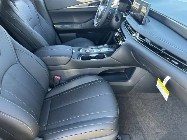 New 2027 GRAPHITE SHADOW INFINITI Luxe AWD image 12
