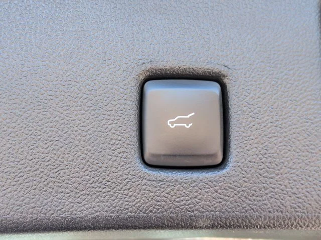 Used 2023 Gray Ford Active image 30