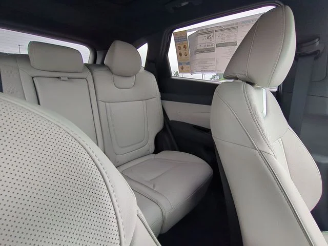 Used 2025 Black Hyundai Limited image 15