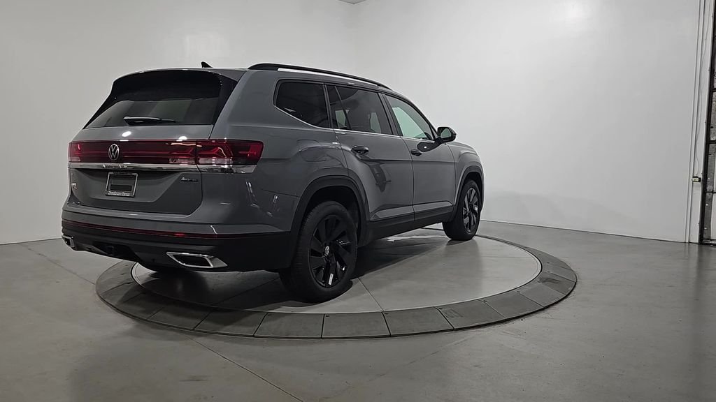 New 2026 Gray Volkswagen SE w/Technology image 5