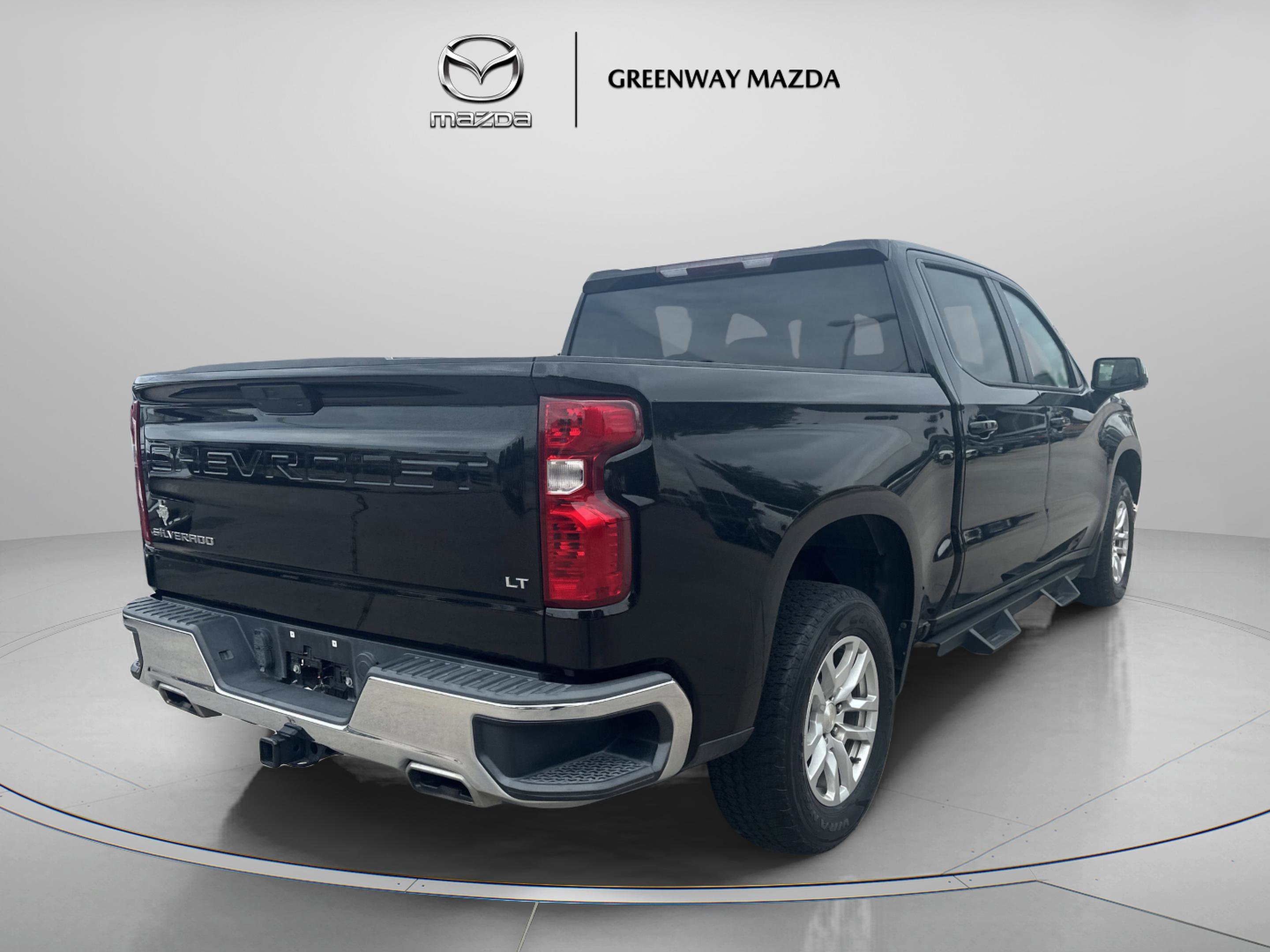 Used 2021 Black Chevrolet LT image 7
