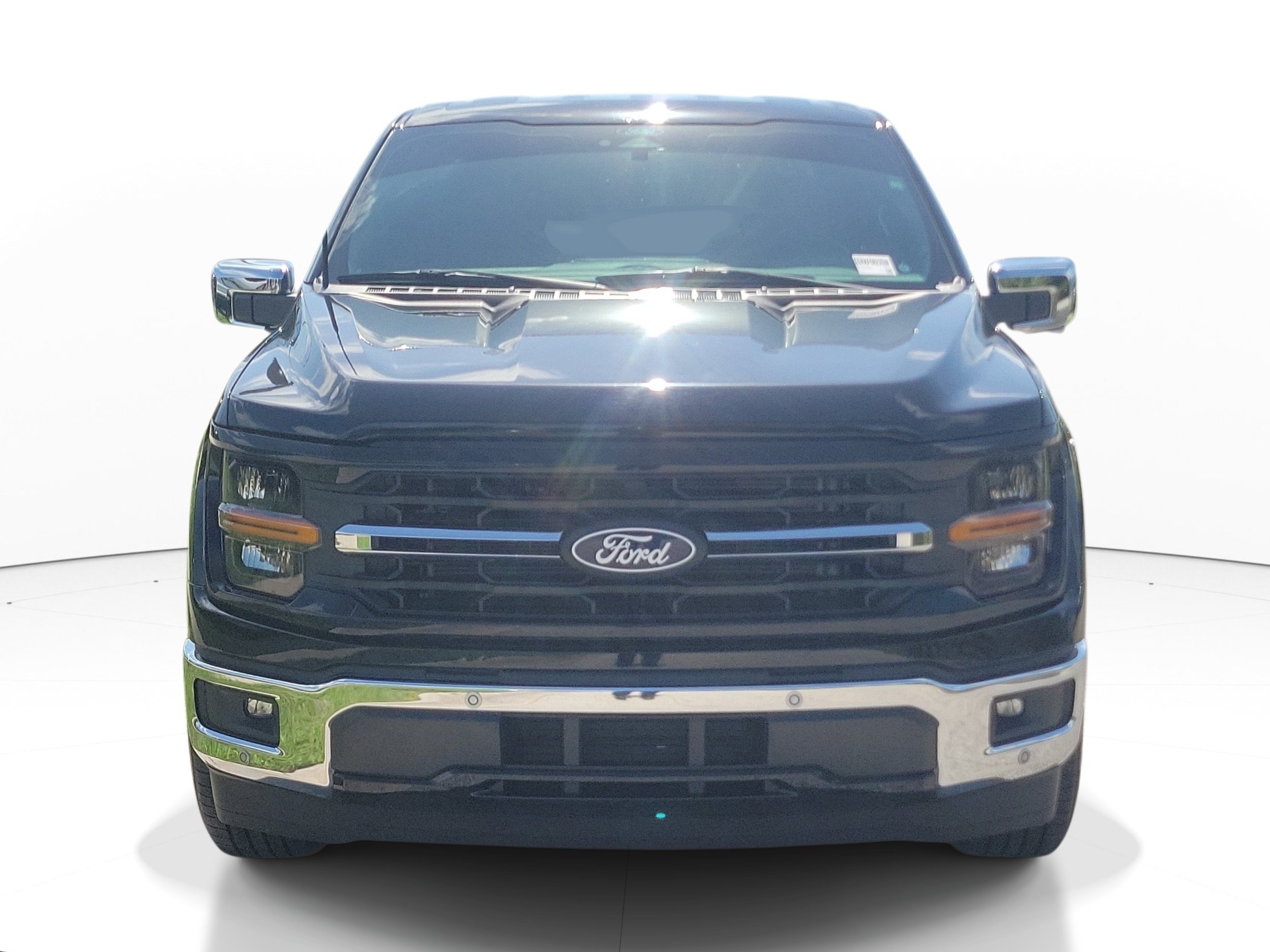 Used 2024 Agate Black Metallic Ford XLT image 1