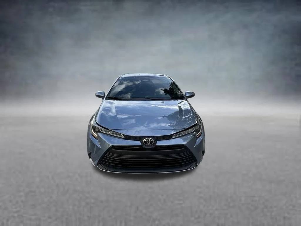 Certified Used 2023  Toyota LE image 2