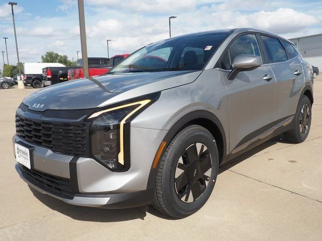 2026 Kia Sportage LX Hybrid - Photo 16