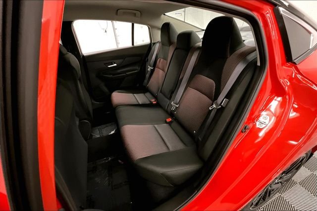 New 2026 Energetic Ember/Super Blk Nissan SR image 11