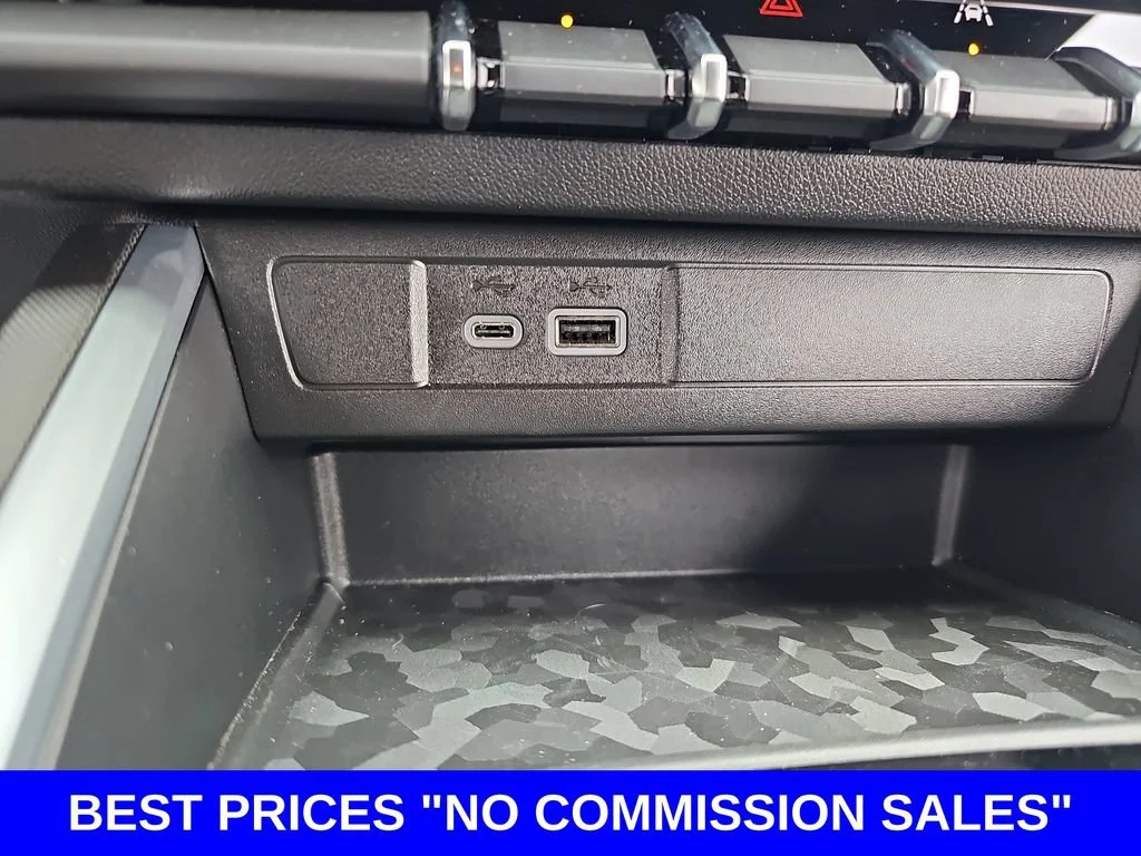 2026 Chevrolet Colorado LT - Photo 25