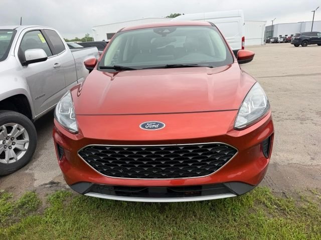 Used 2020 Orange Metallic Ford SE image 2