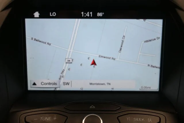 Used 2016 Sunset Ford SE image 18