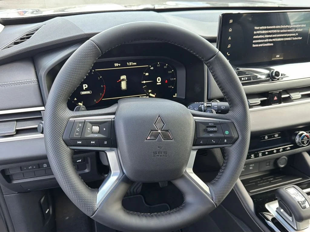New 2026 Black Mitsubishi LE image 16