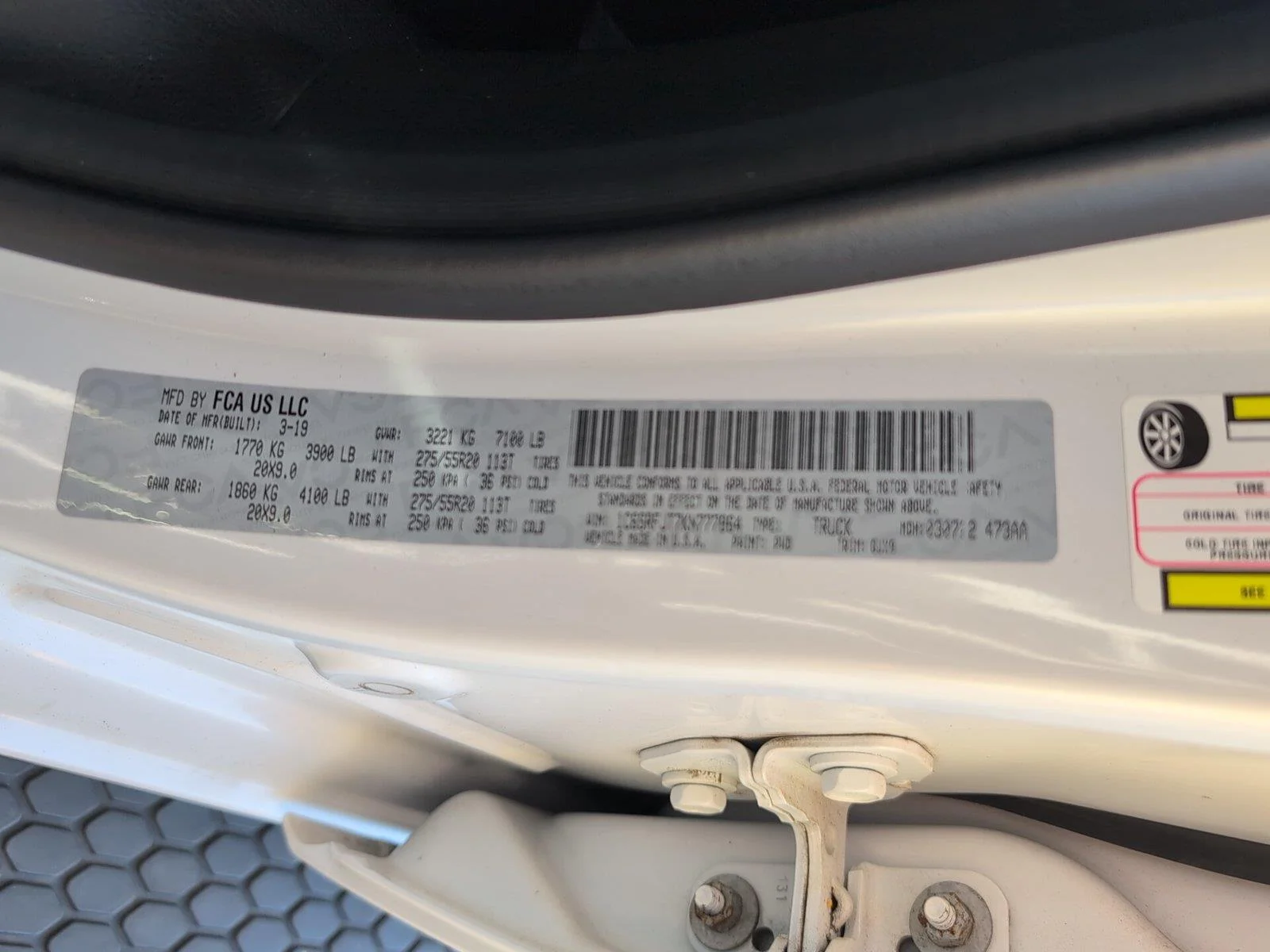 Used 2019 Ivory White Tri-Coat Pearlcoat Ram Laramie image 12