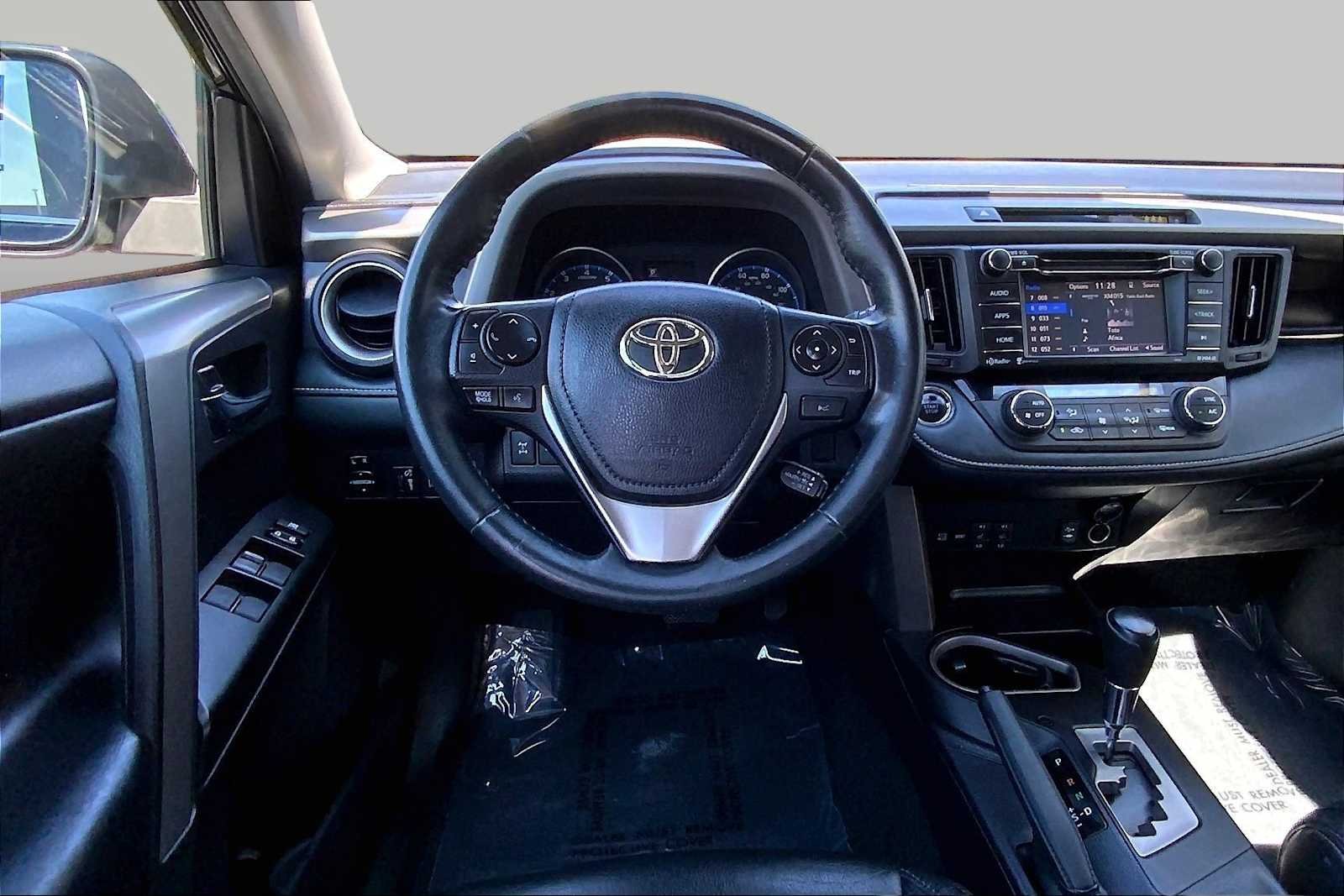Pre-Owned 2018 Toyota RAV4 XLE