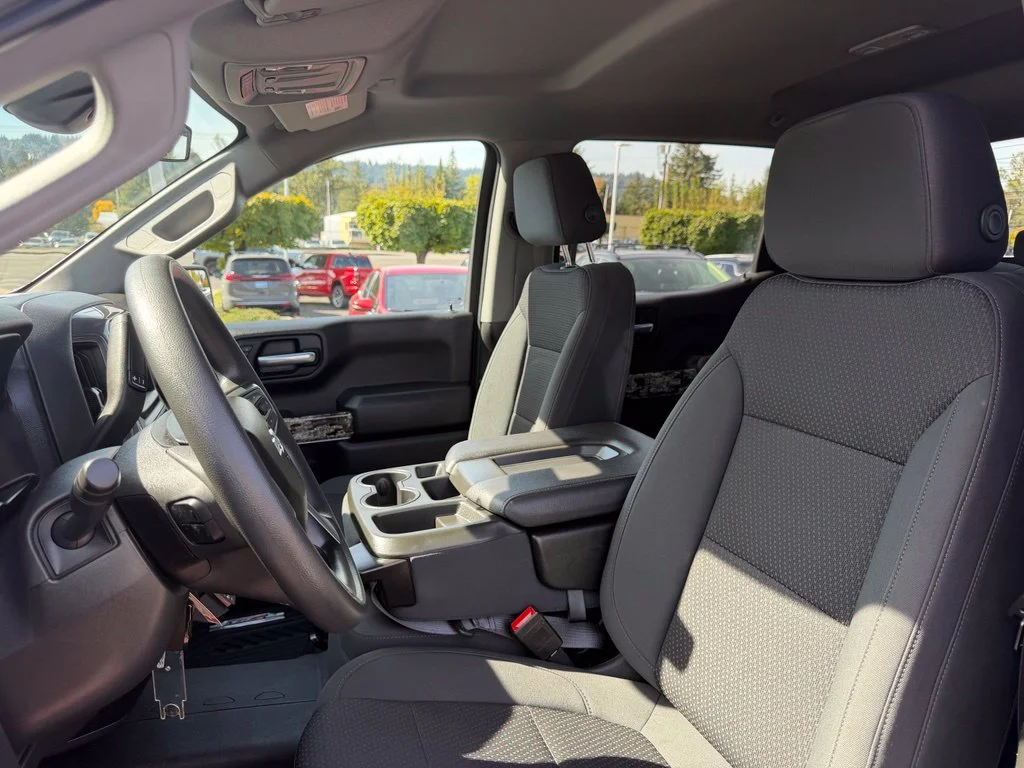 Used 2021 White Chevrolet Custom Trail Boss image 15
