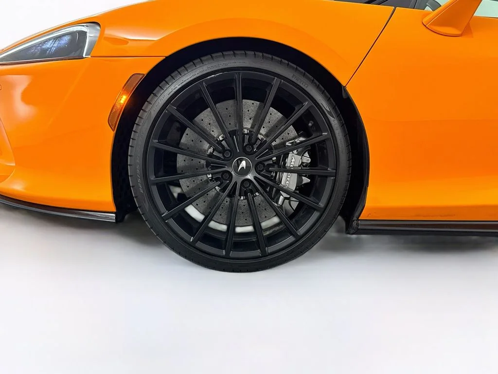 Used 2021 Orange McLaren Base image 30
