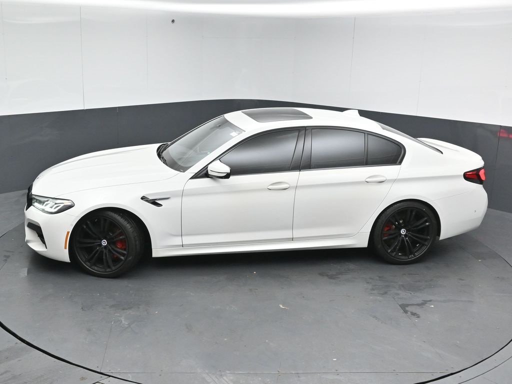 2022 BMW M5 - Image 42