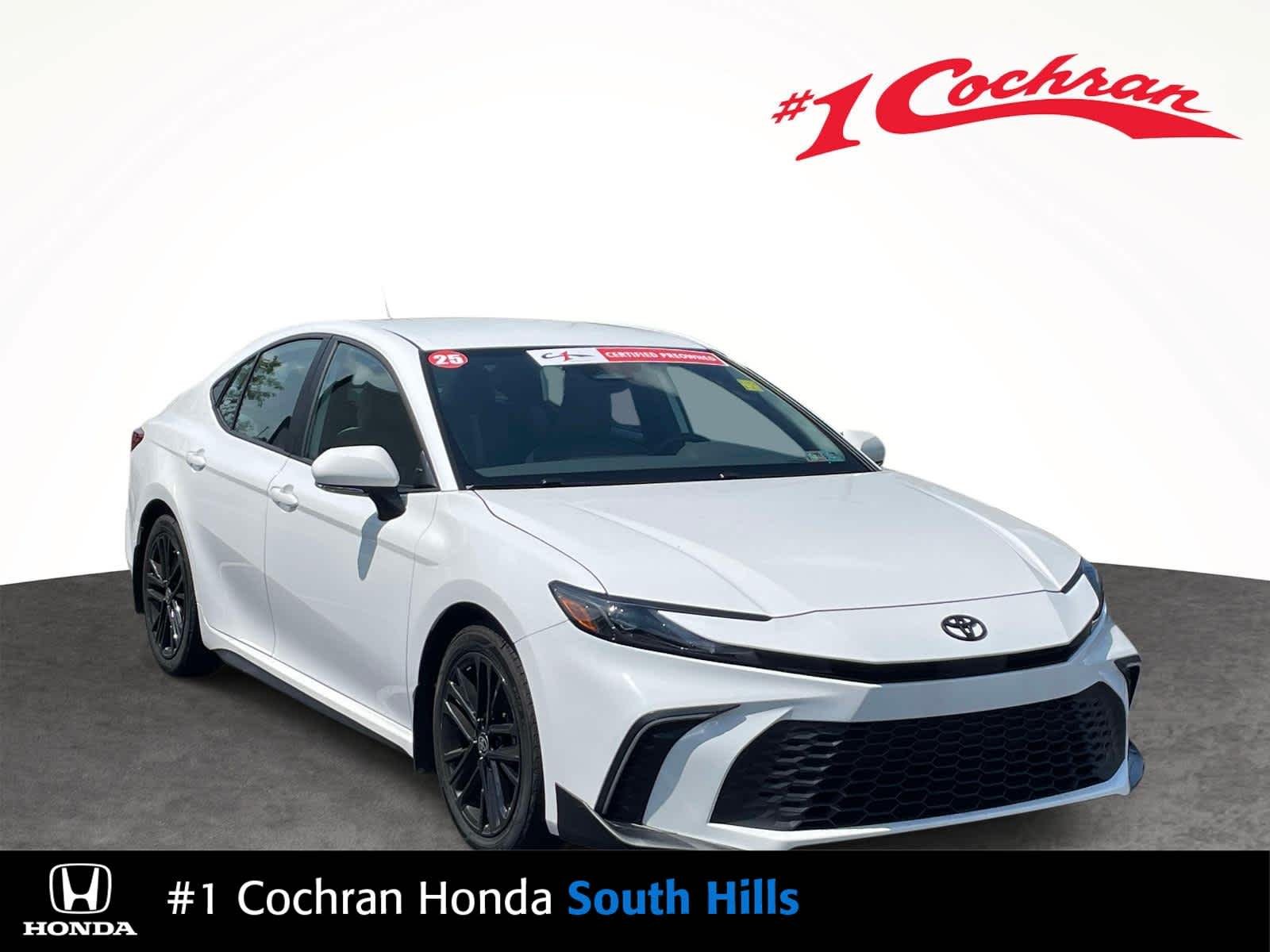 2025 Toyota Camry SE
