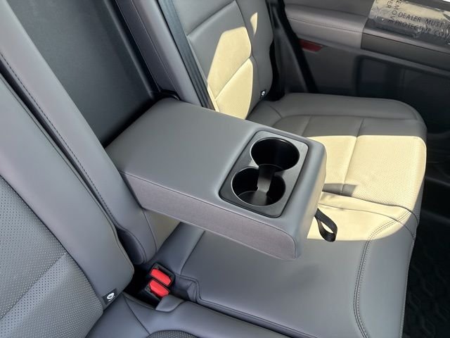 New 2026 Carbonized Gray Metallic Ford Badlands® image 27