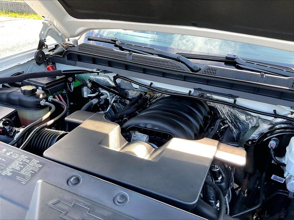 Used 2018 White Chevrolet LTZ image 34