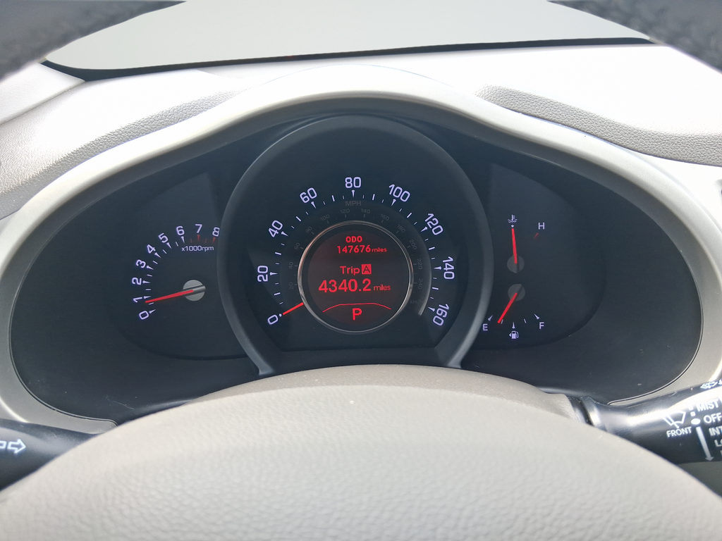 Used 2013 Beige Kia EX image 22