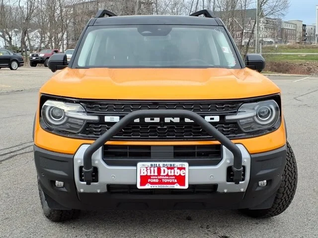 New 2026 Orange Fury Metallic Tri-Coat Ford Outer Banks image 22