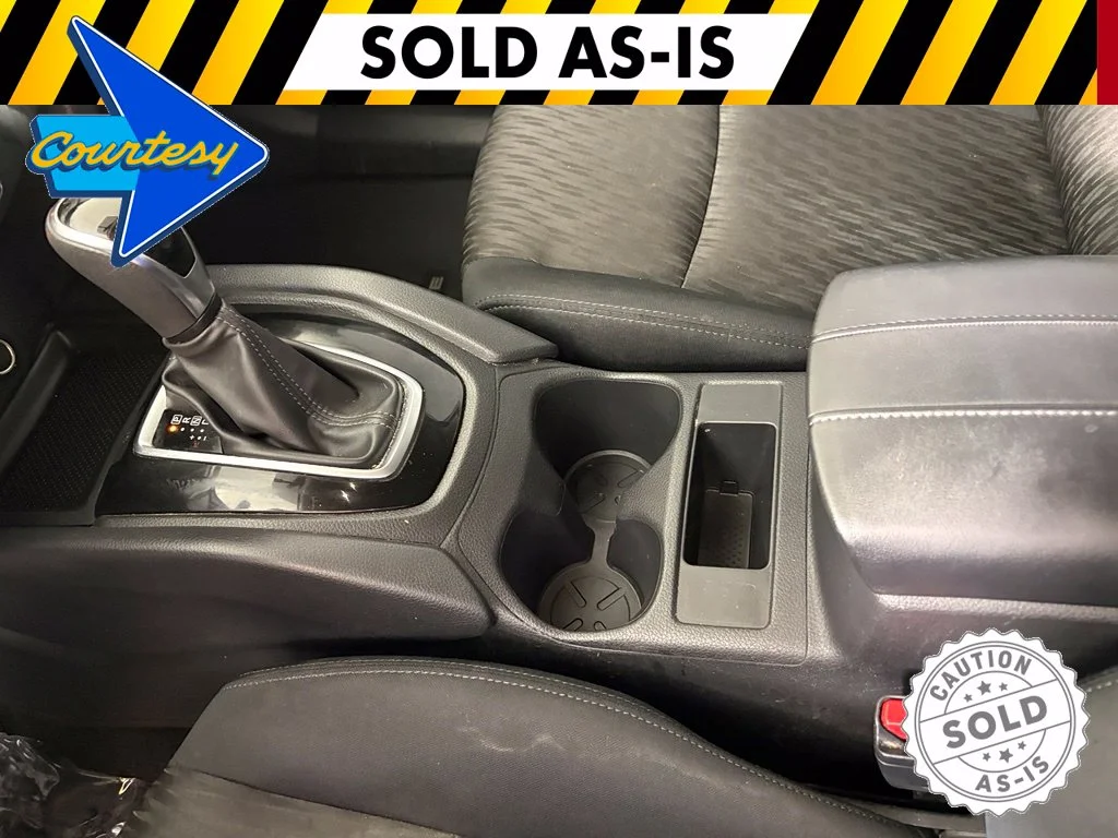 Used 2017 Silver Nissan S image 23
