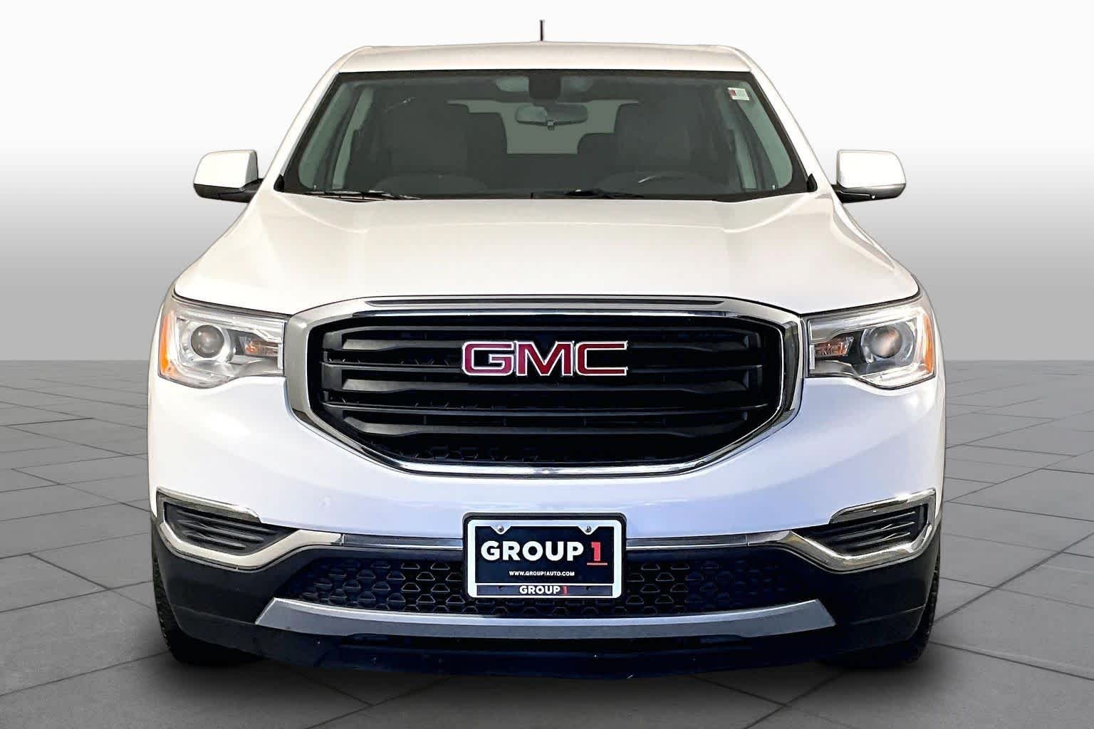 Used 2019 Summit White GMC SLE image 4