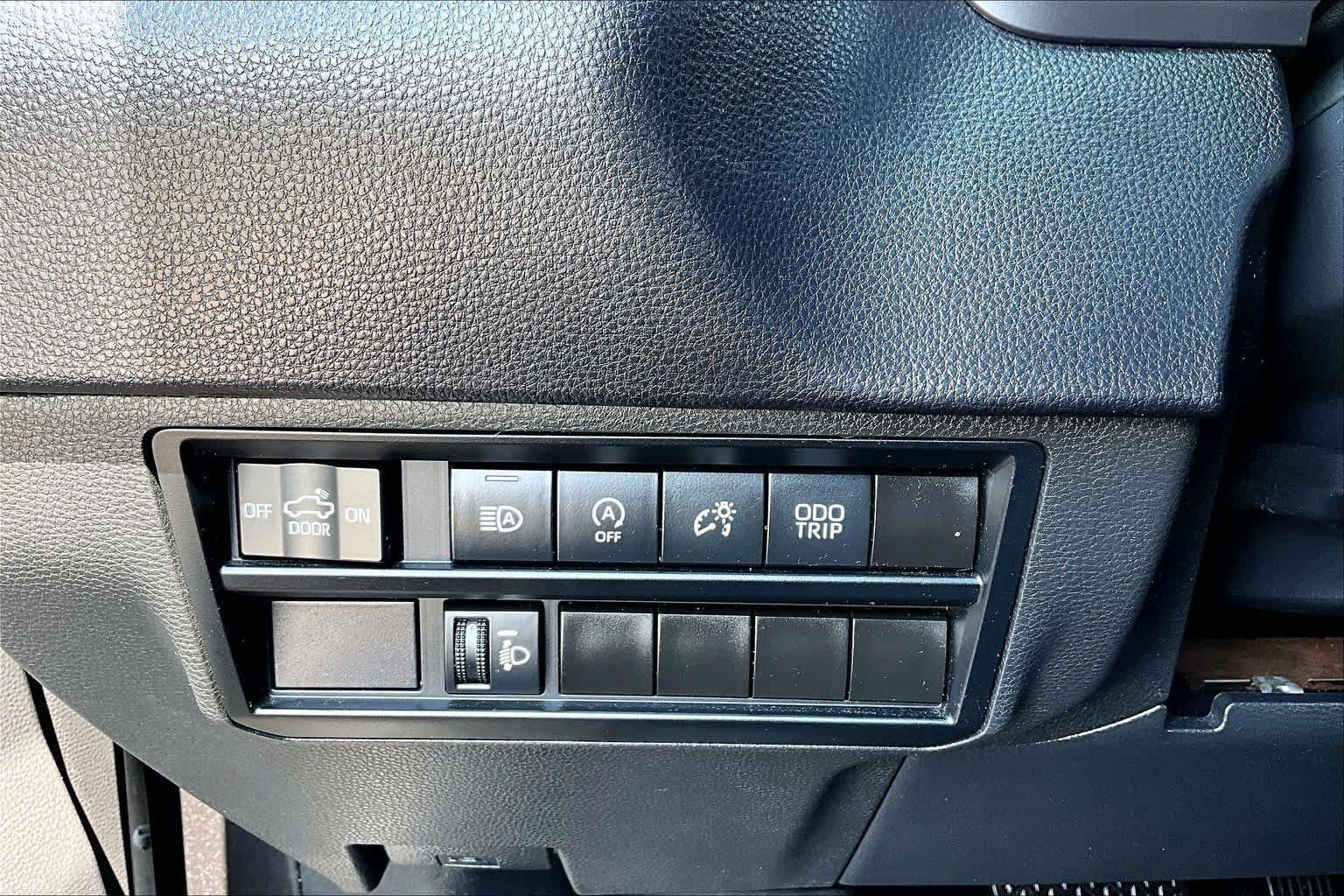 Used 2022 Magnetic Gray Metallic Toyota SR5 image 36