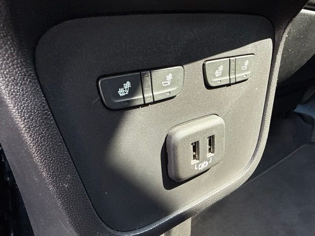 Used 2020 Black GMC Denali image 10
