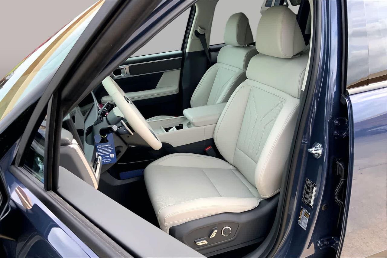 New 2026 Atlantis Blue Hyundai SEL image 7