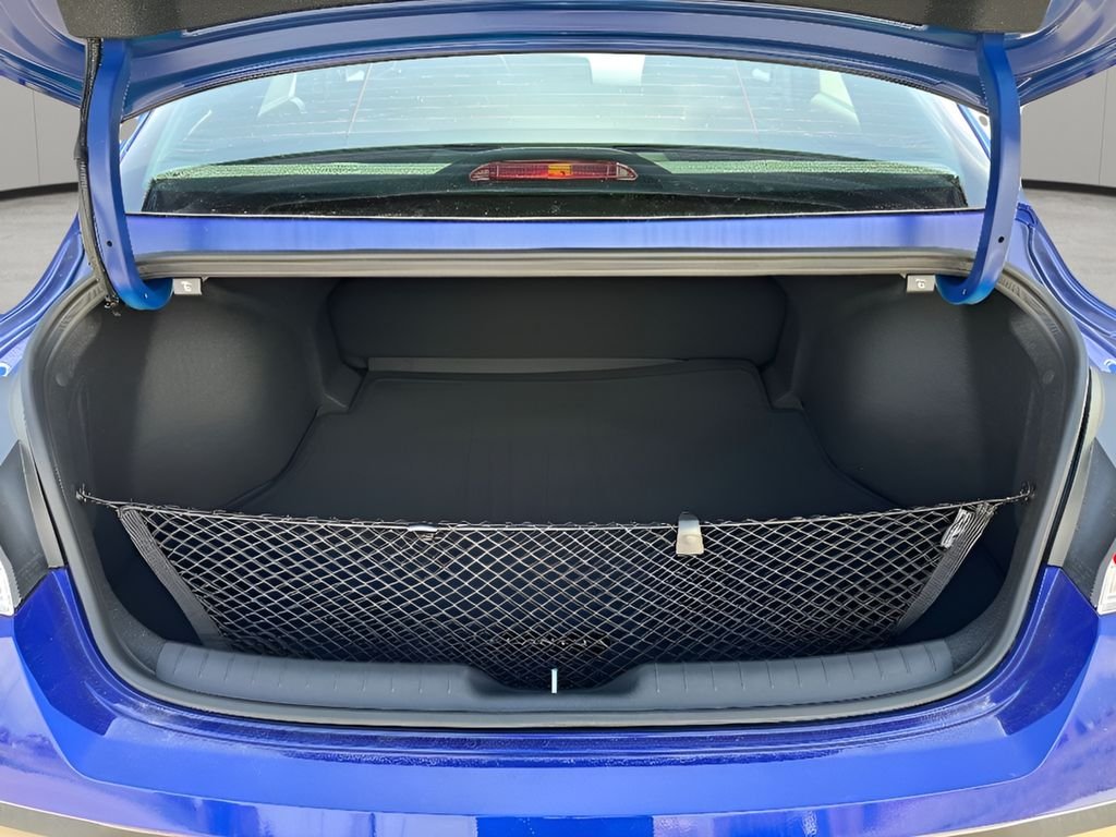 2025 Hyundai Elantra SE - Photo 14
