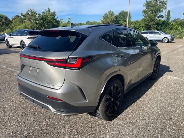 Used 2023 Silver Lexus NX 350 F SPORT Handling image 2