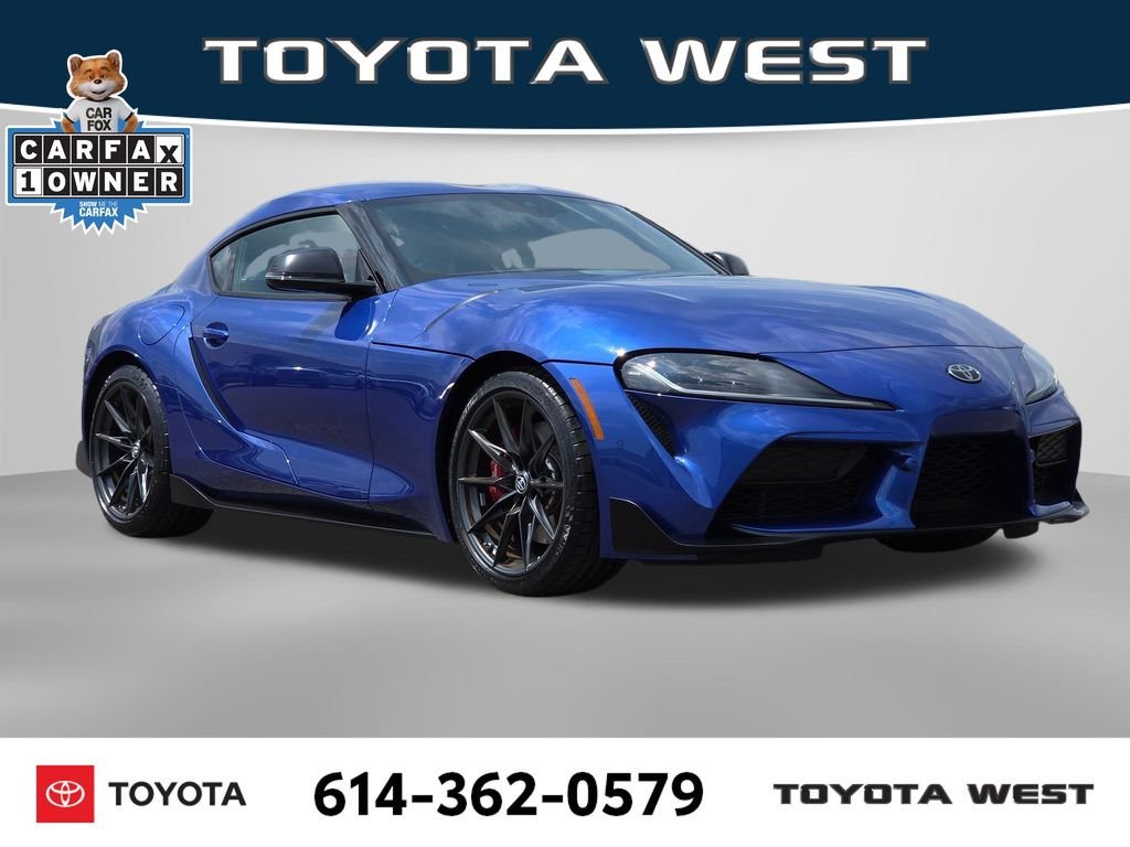 Used 2024  Toyota 3.0 Premium image 3