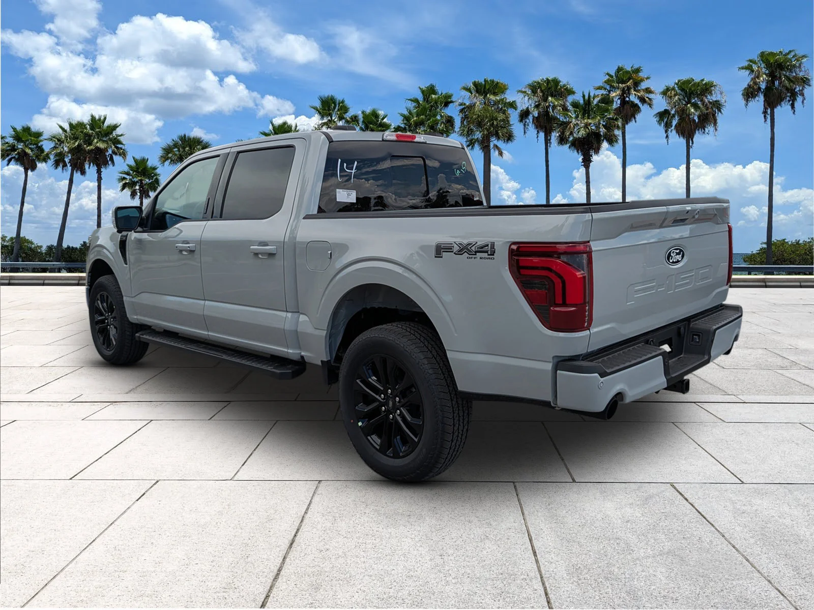 New 2026 Avalanche Ford Lariat® image 5