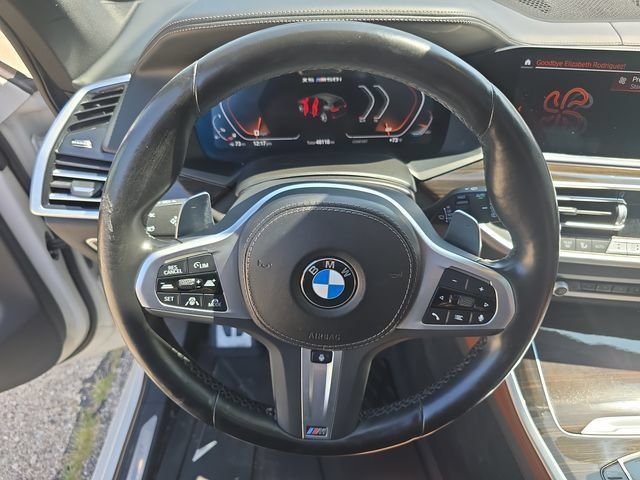 Used 2023 White BMW M50i image 25
