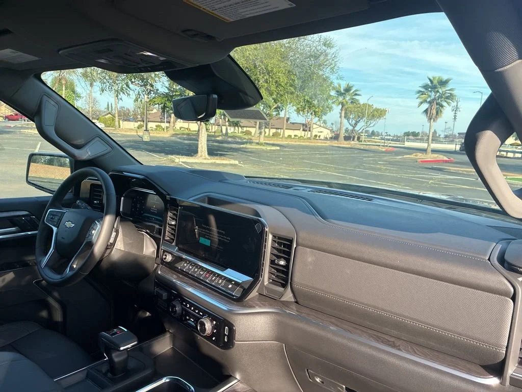 2026 Chevrolet Silverado 1500 LTZ - Photo 26