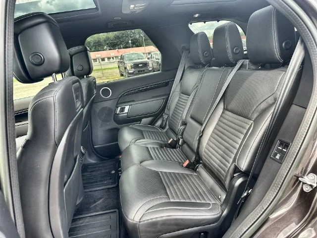 Used 2023  Land Rover HSE R-Dynamic image 34