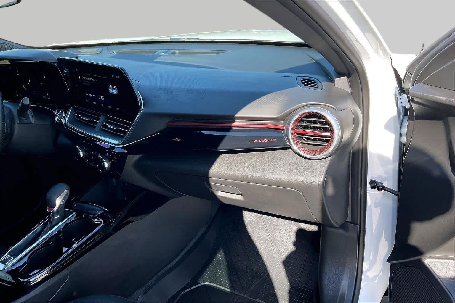 2026 Chevrolet Trax RS - Photo 18