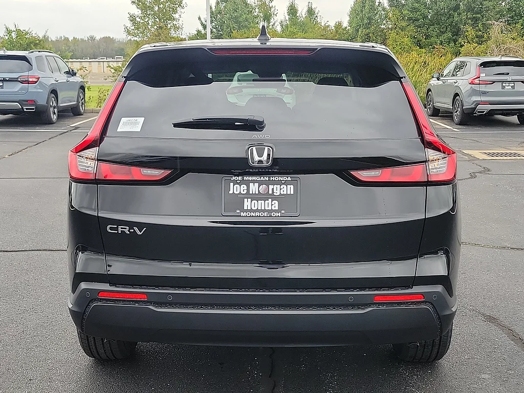 2027 Honda CR-V EX-L, photo 8 of 12