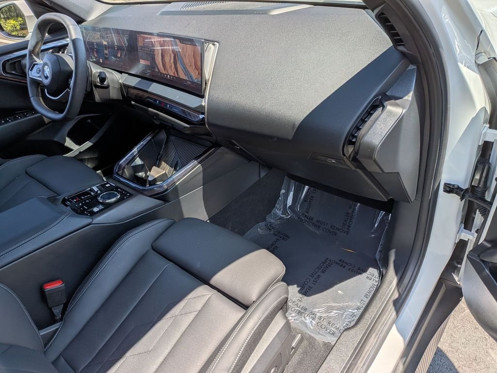 Used 2025 White BMW 30 xDrive image 8