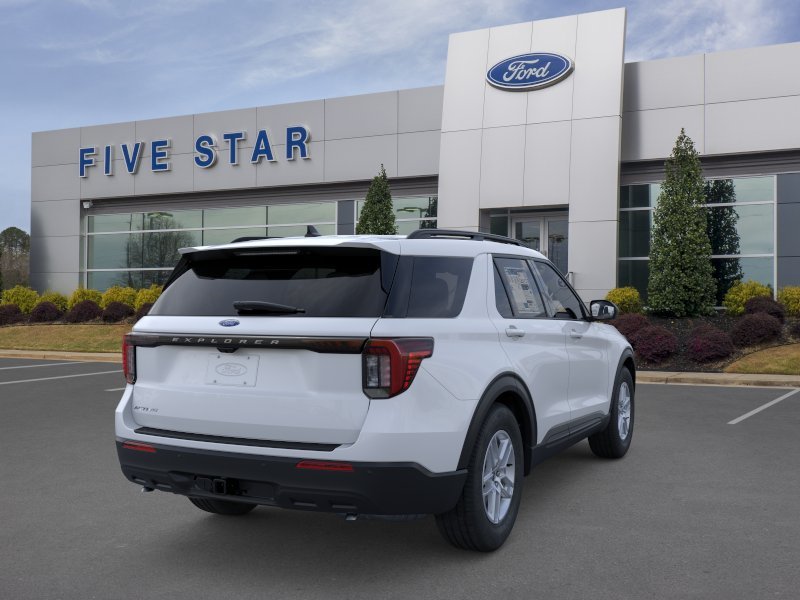 New 2026 Space White Metallic Ford Active image 8