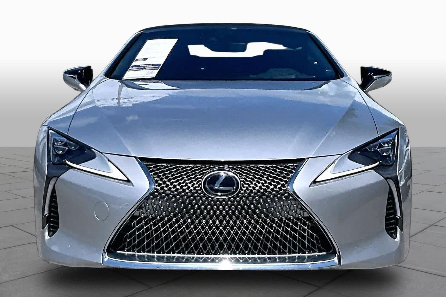 Used 2021 Liquid Platinum Lexus  image 4