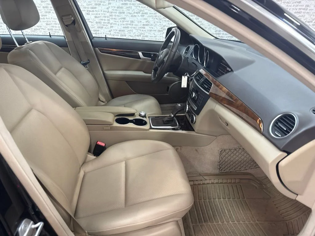 Used 2012 Black Mercedes-Benz C 300 image 10