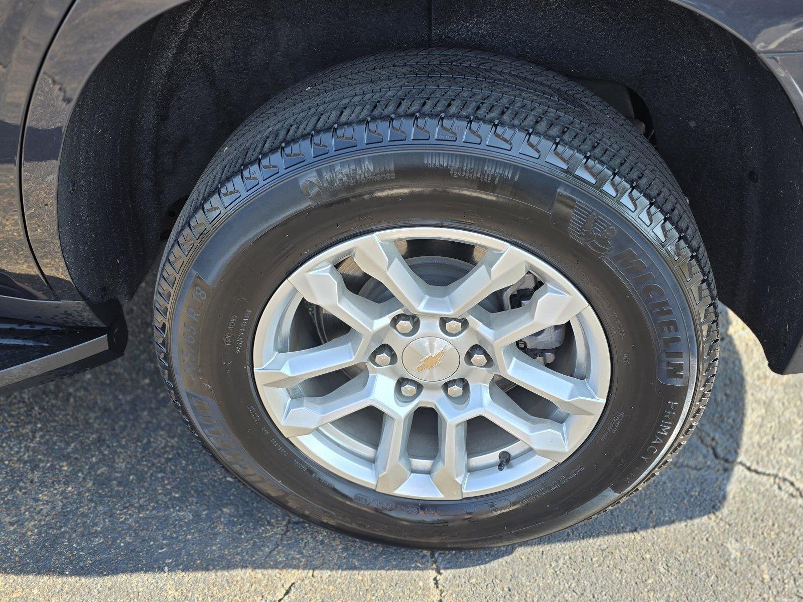 Used 2025 Dark Ash Metallic Chevrolet LT image 30